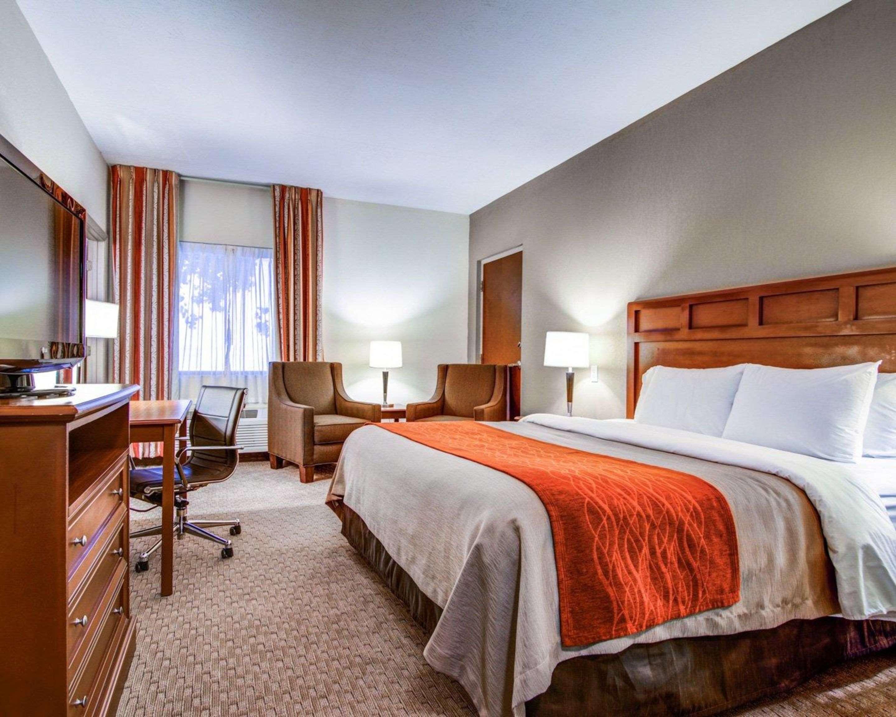Comfort Inn Columbus Near Fort Benning Exteriör bild