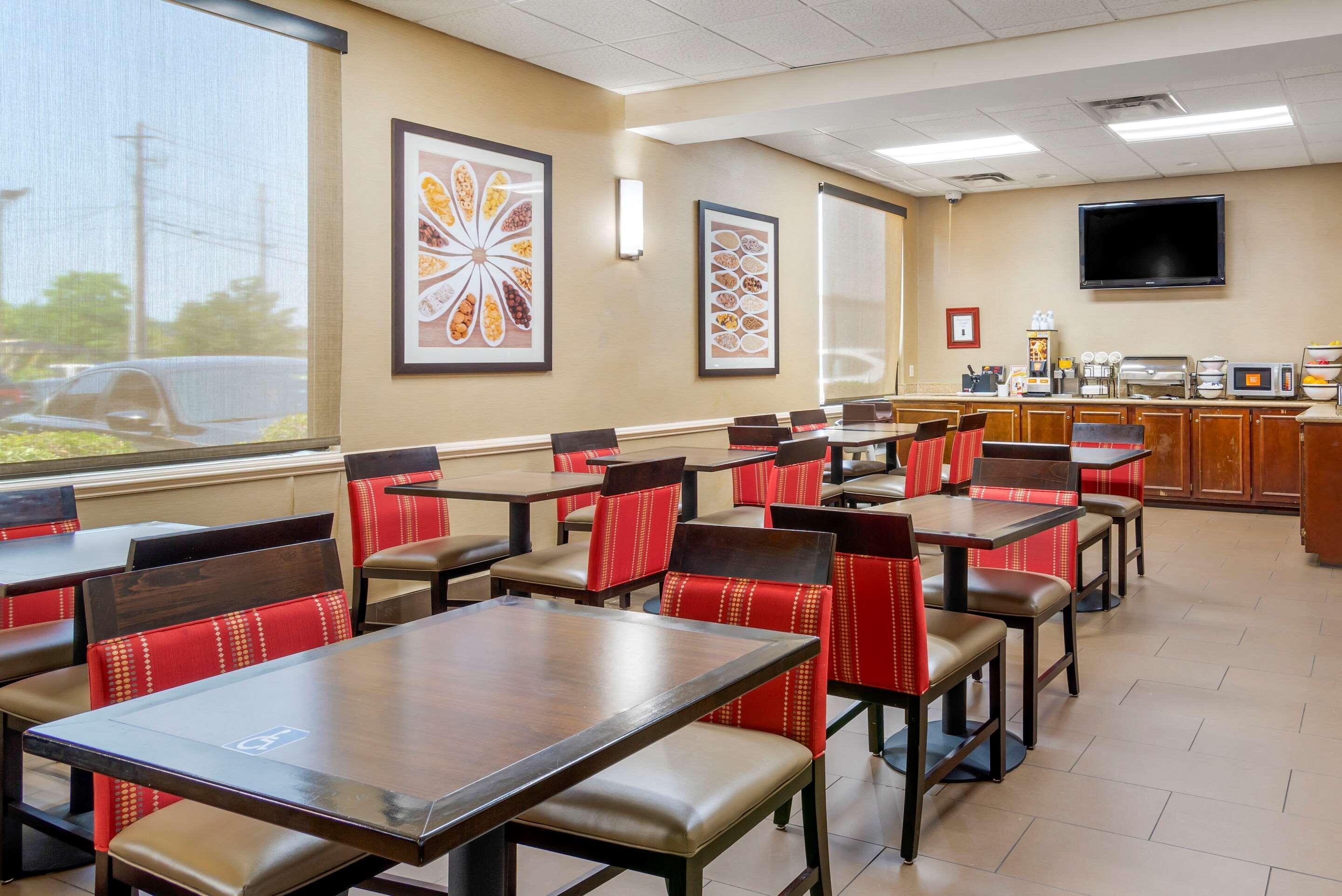 Comfort Inn Columbus Near Fort Benning Exteriör bild